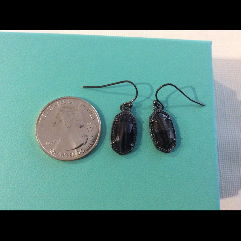 Kendra Scott Lee earrings